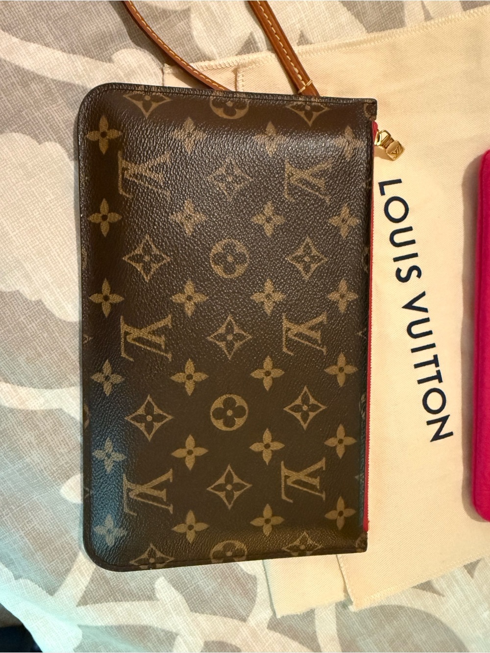 Authentic Louis Vuitton Monogram Neverfull GM pouch pivoine GUC - Picture 3 of 12